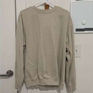 H&M tan crewneck - size M